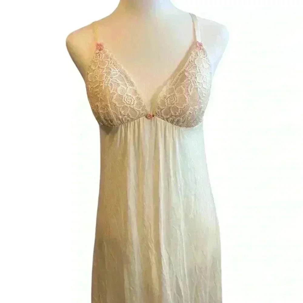 Betsey Johnson Chemise Lingerie  Nightgown Lace Trim Sheer White - Picture 5 of 6